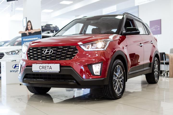 Hyundai  на  Ленинградской 125-А начал продажи обновленного кроссовера Creta.
